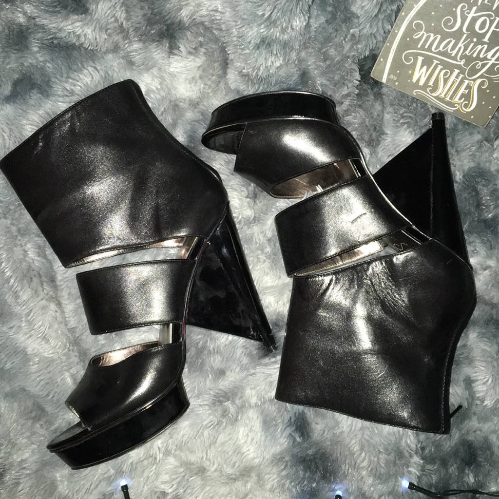 Paris Hilton Booties